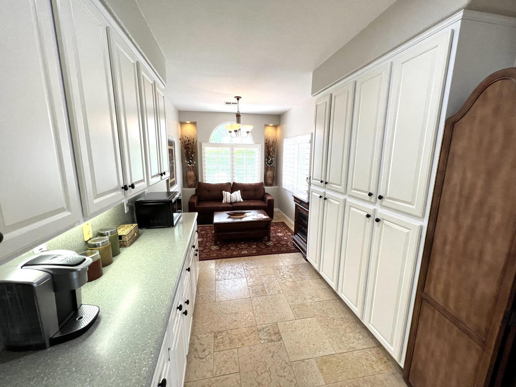 80346 Indian Springs Drive Property Photo 2