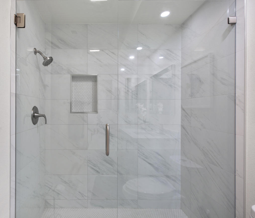 709 Vista Lago Circle N Property Photo 19