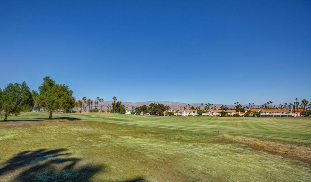 709 Vista Lago Circle N Property Photo 26