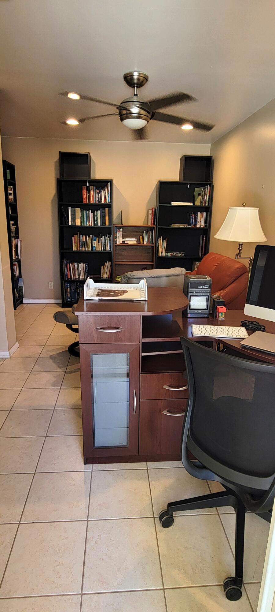 2625 N Cypress Road Property Photo 24