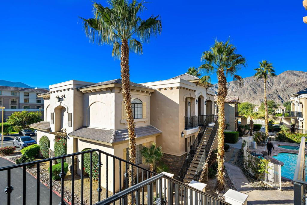 50630 Santa Rosa Plaza 8 Property Photo 7