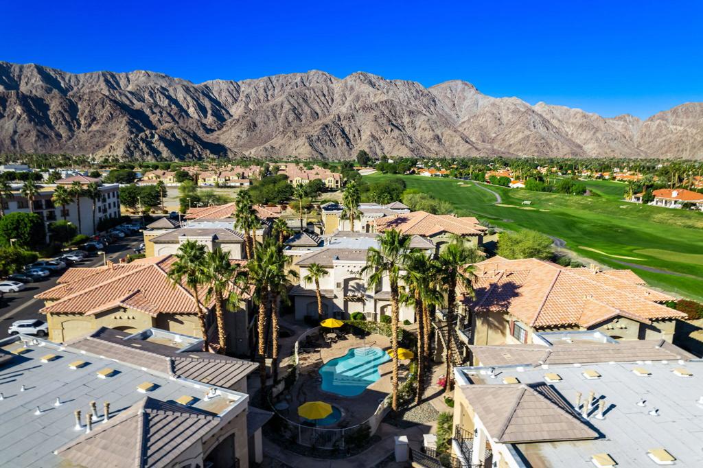 50630 Santa Rosa Plaza 8 Property Photo 24