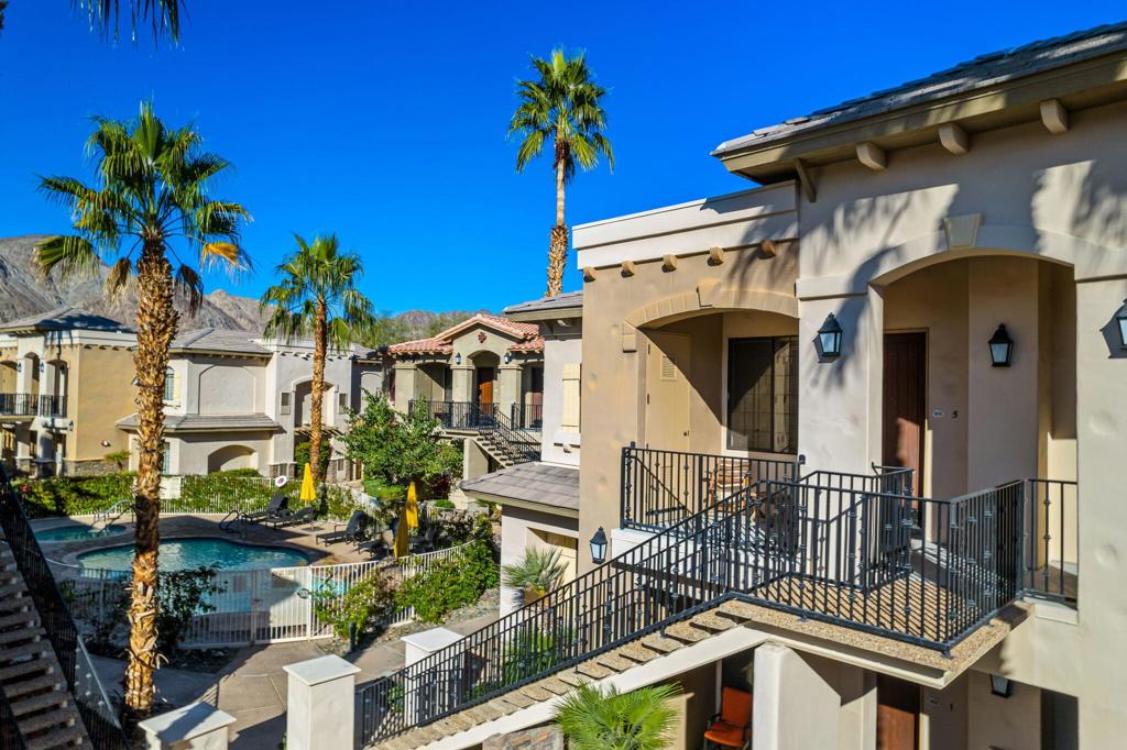 50630 Santa Rosa Plaza 8 Property Photo 25