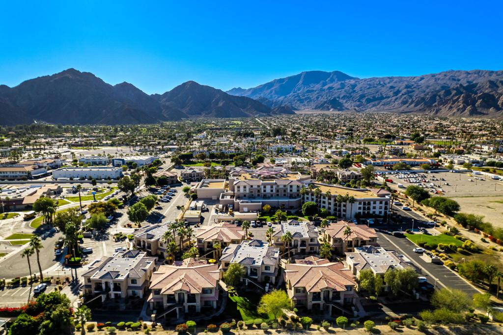 50630 Santa Rosa Plaza 8 Property Photo 29