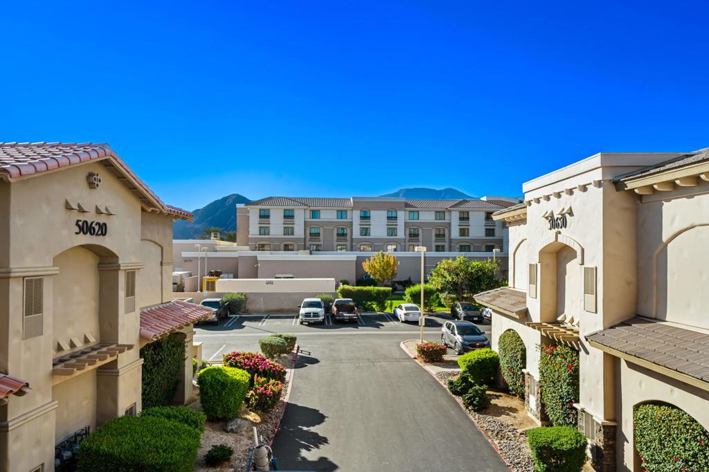 50630 Santa Rosa Plaza 8 Property Photo 30