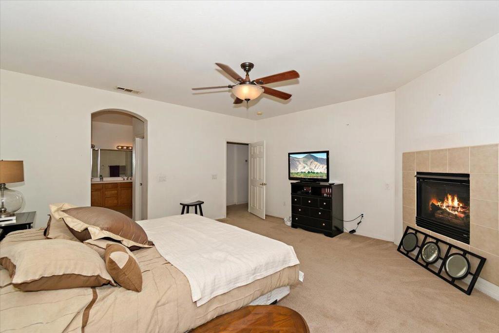 49528 Pacino Street Property Photo 18