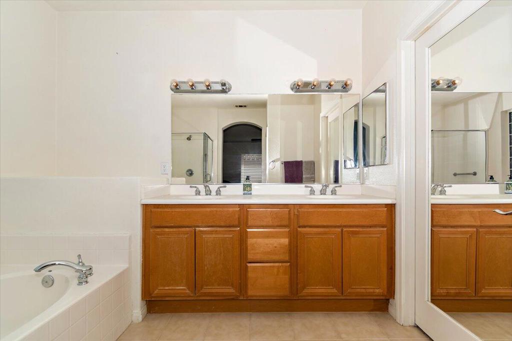 49528 Pacino Street Property Photo 20