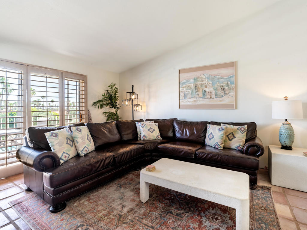 514 Desert Falls N Property Photo 5