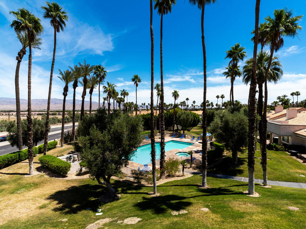 514 Desert Falls N Property Photo 34