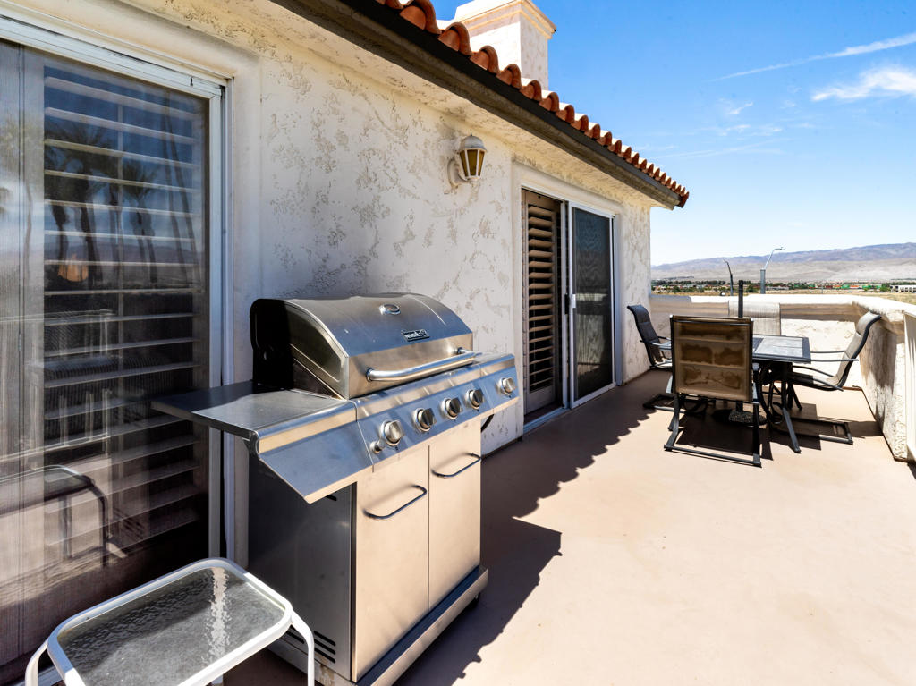 514 Desert Falls N Property Photo 36