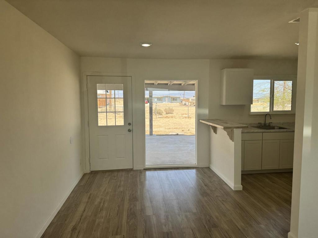 1170 Harvard Avenue Property Photo 3
