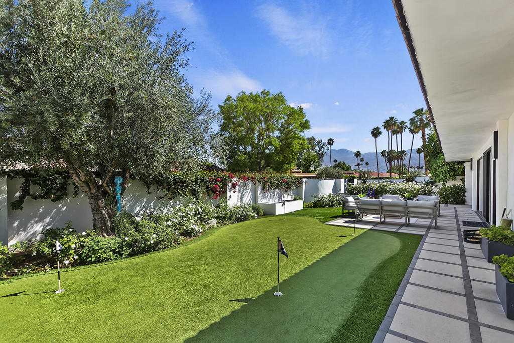 49155 Avenida Fernando Property Photo 4