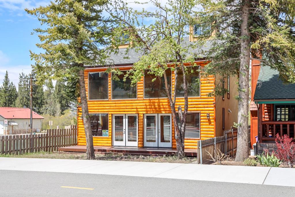 42638 Moonridge Road Property Photo 1