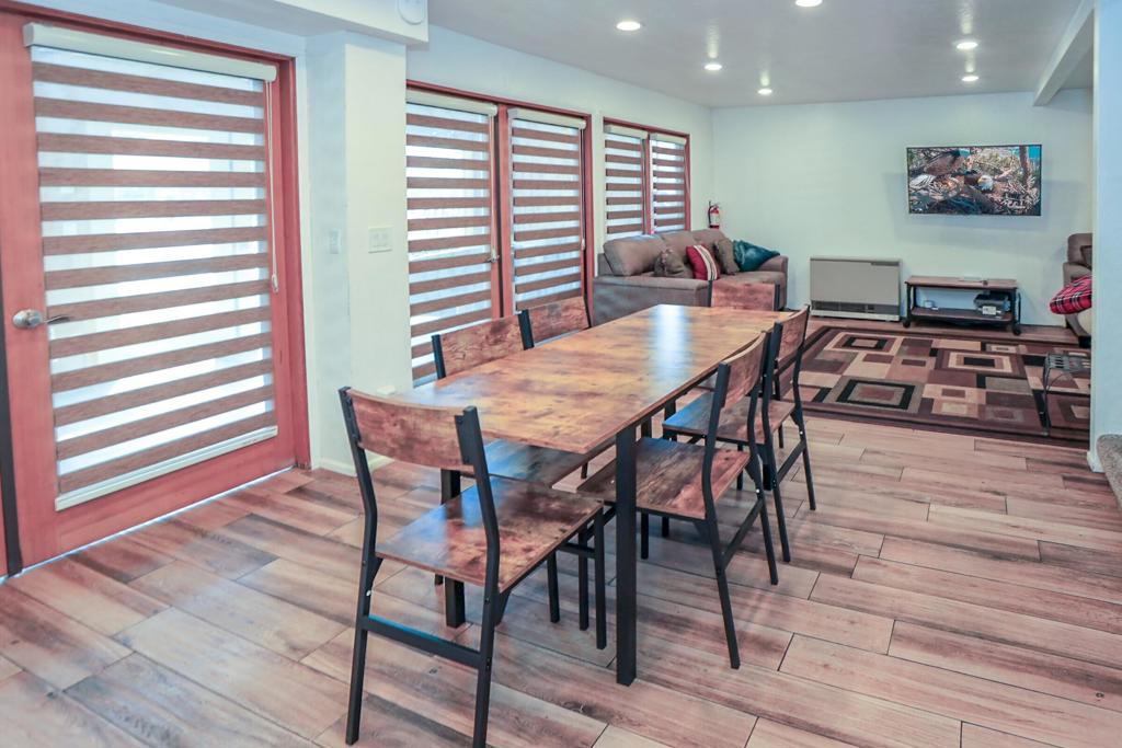42638 Moonridge Road Property Photo 10