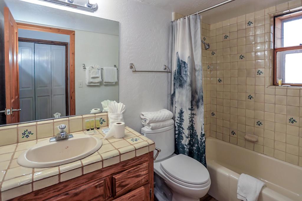 42638 Moonridge Road Property Photo 17