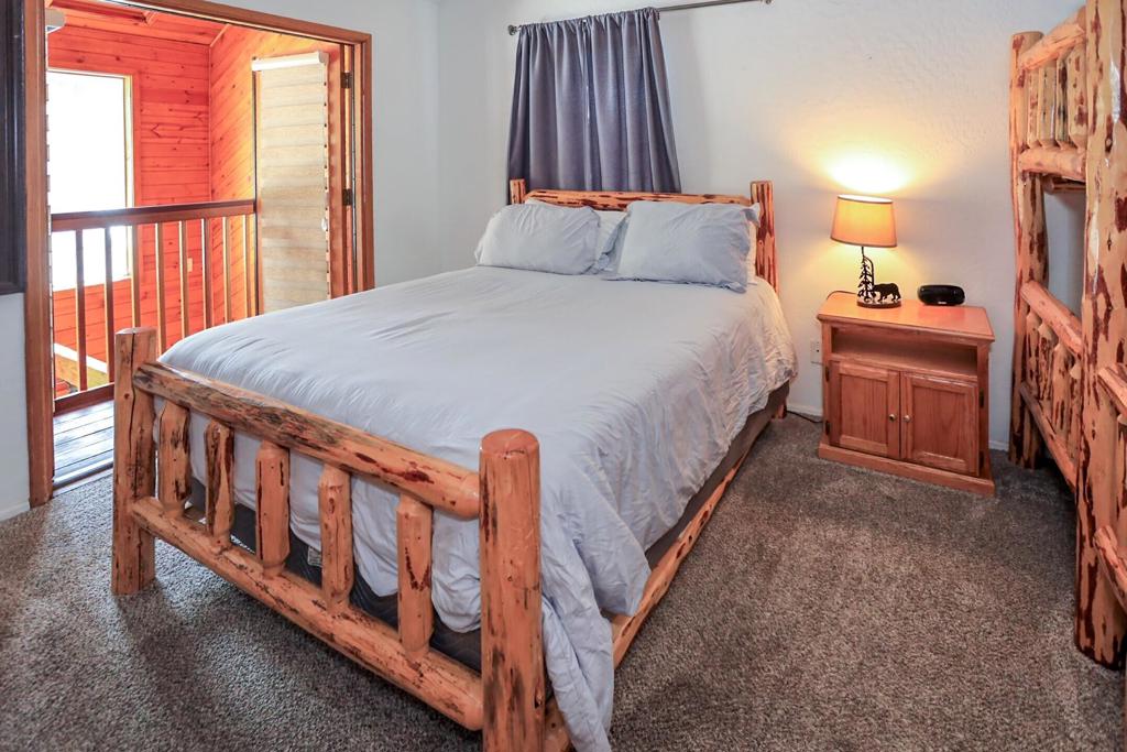 42638 Moonridge Road Property Photo 24
