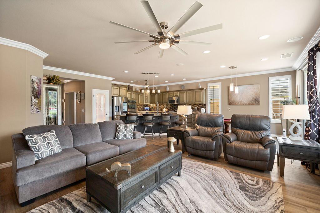 60553 Juniper Lane Property Photo 17