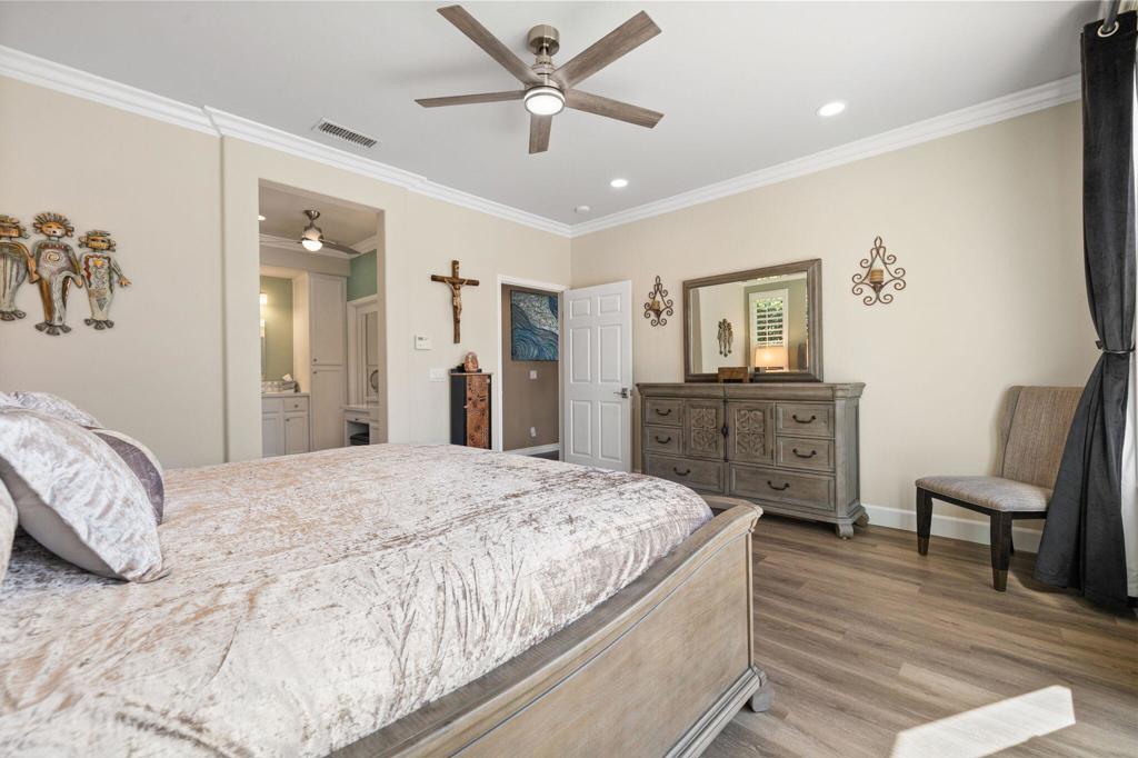 60553 Juniper Lane Property Photo 34