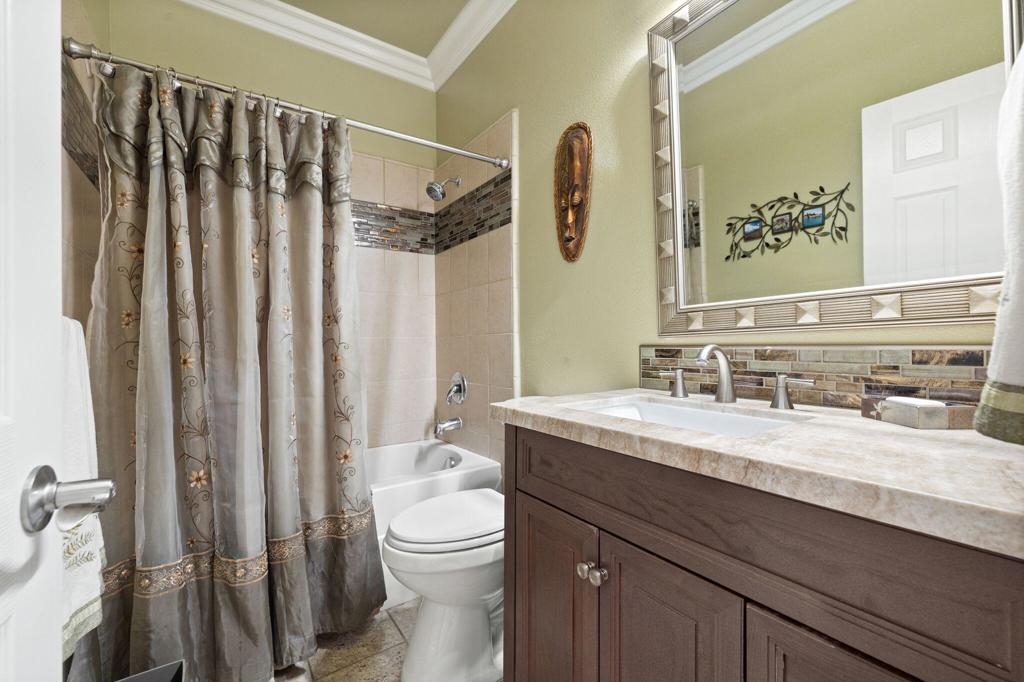 60553 Juniper Lane Property Photo 40