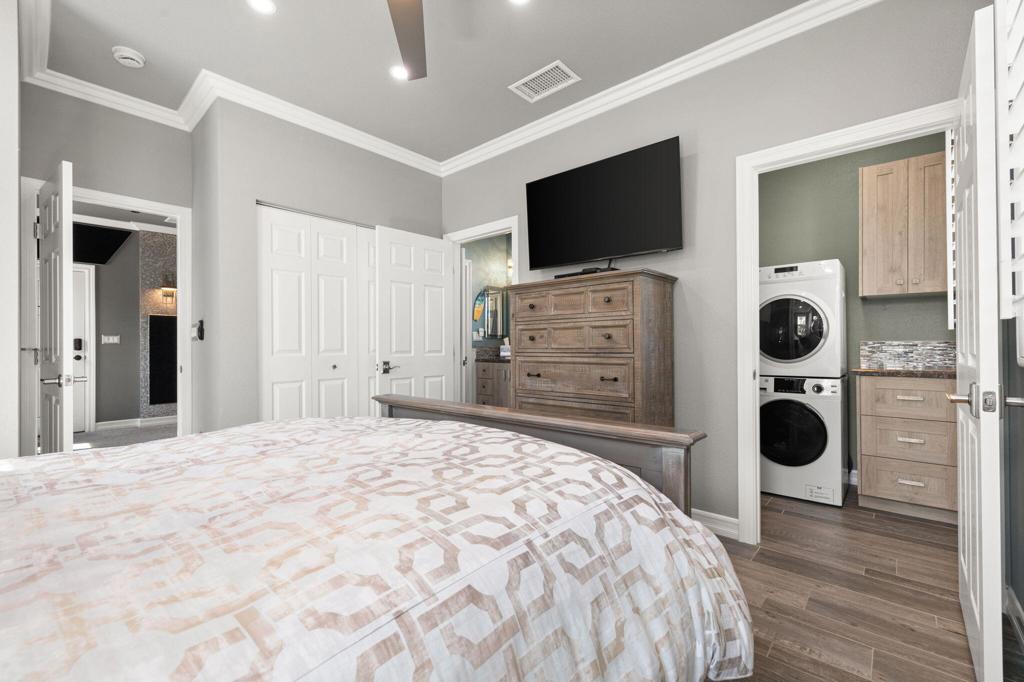 60553 Juniper Lane Property Photo 57