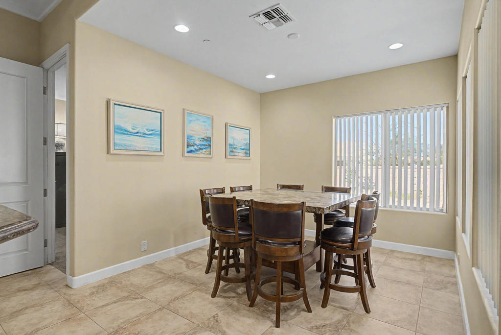 9371 Brookline Avenue Property Photo 13