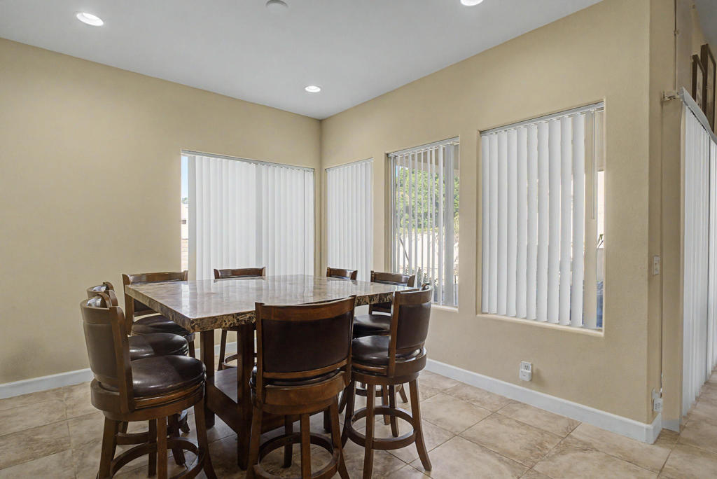 9371 Brookline Avenue Property Photo 14