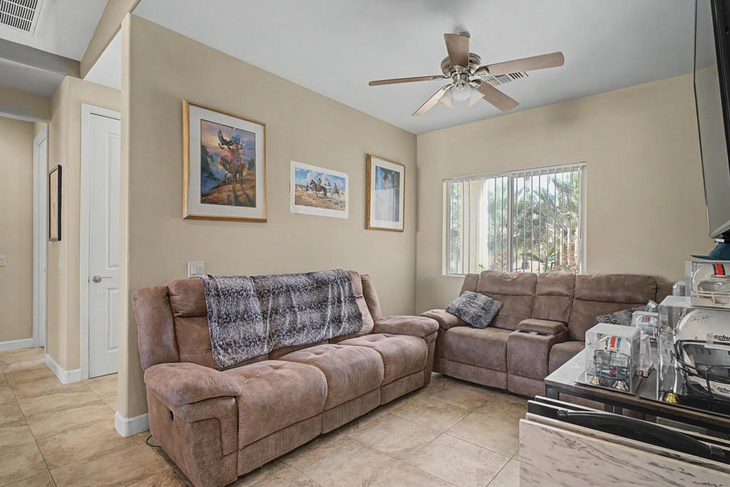 9371 Brookline Avenue Property Photo 16
