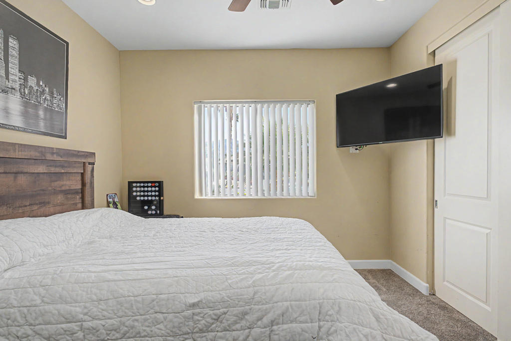 9371 Brookline Avenue Property Photo 26