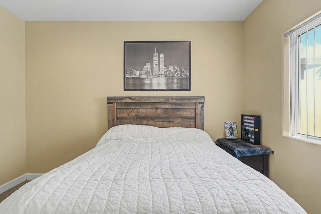 9371 Brookline Avenue Property Photo 27