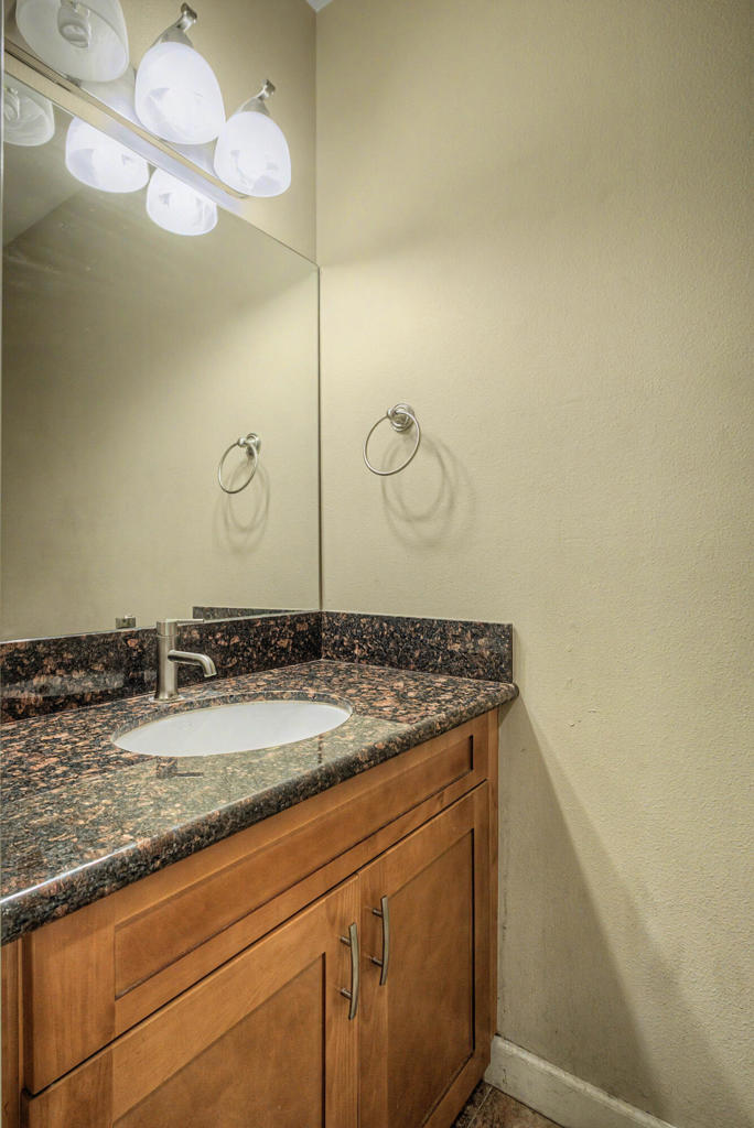 9371 Brookline Avenue Property Photo 34