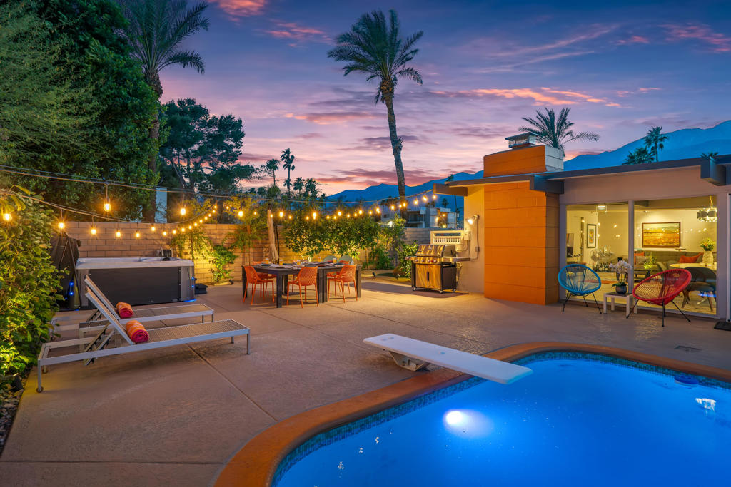 212 N Jill Circle Property Photo 6