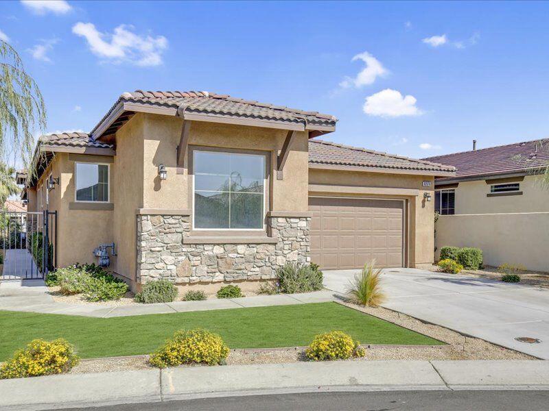 82676 Burnette Drive Property Photo 3
