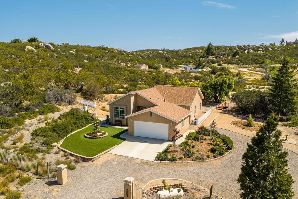 42974 Rolling Hills Drive Property Photo 56