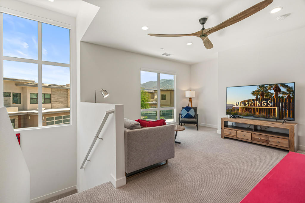 2718 Dancing Sands Drive Property Photo 16