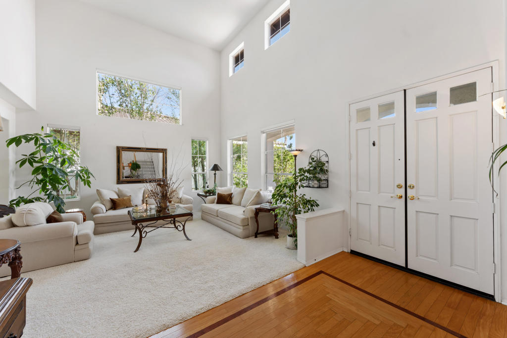 2039 Alborada Drive Property Photo 8
