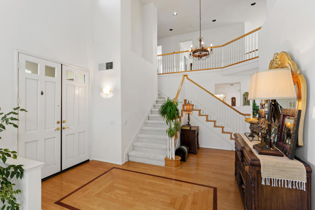 2039 Alborada Drive Property Photo 10
