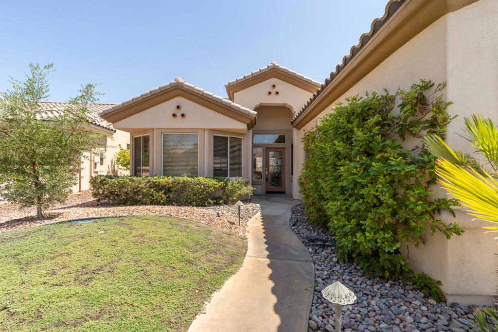 37338 Turnberry Isle Drive Property Photo 5