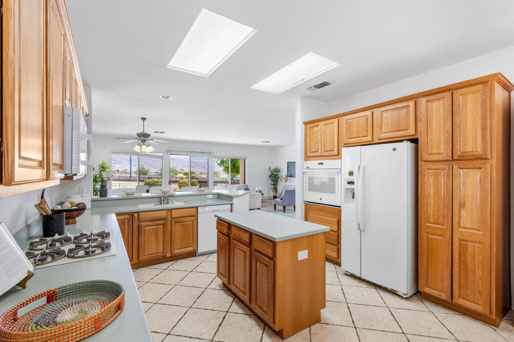 37338 Turnberry Isle Drive Property Photo 22