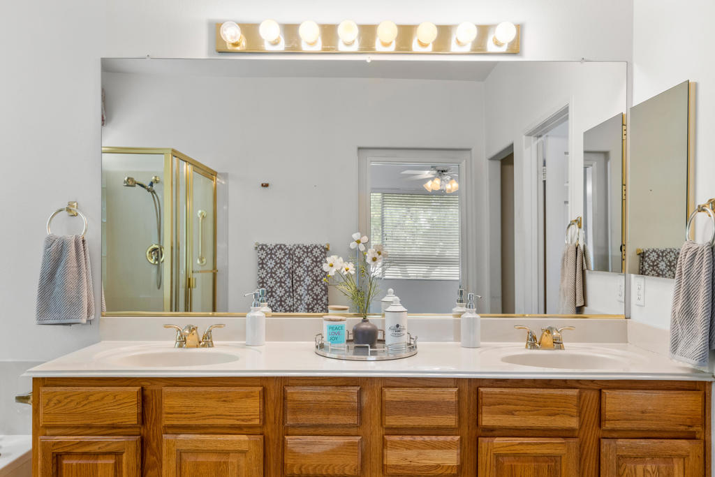 37338 Turnberry Isle Drive Property Photo 43