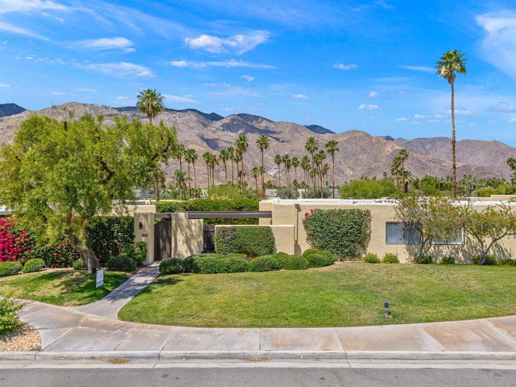 481 N Hermosa Drive