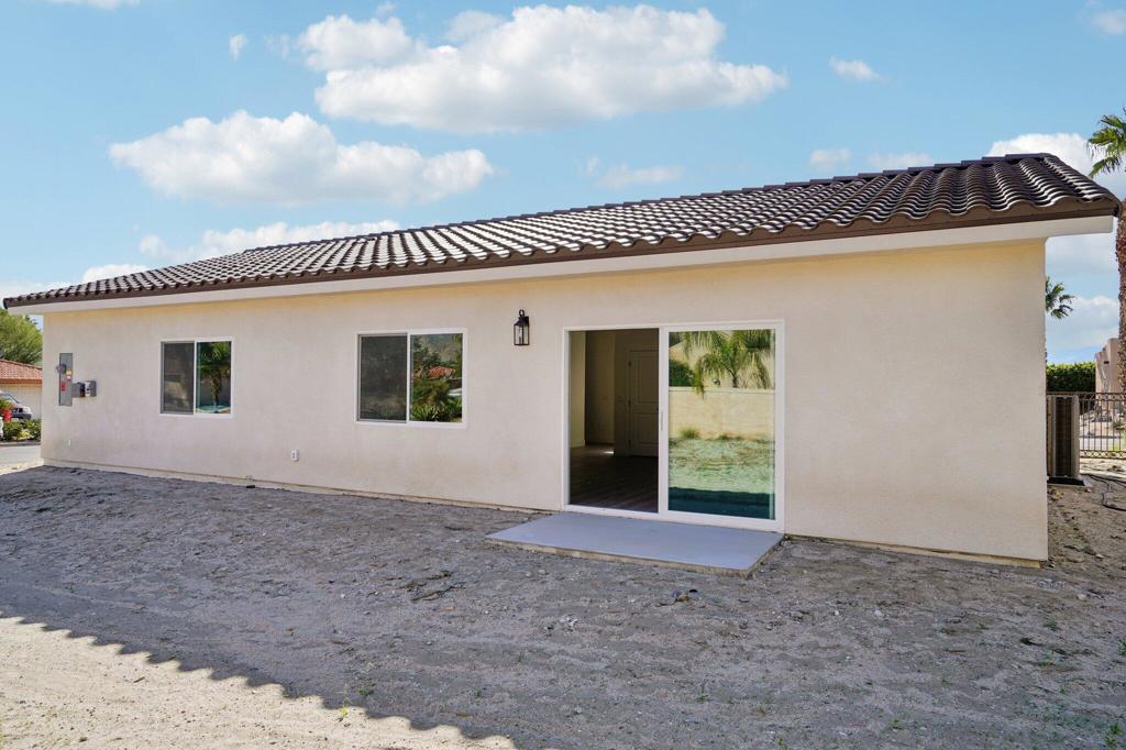 64382 Spyglass Avenue Property Photo 30