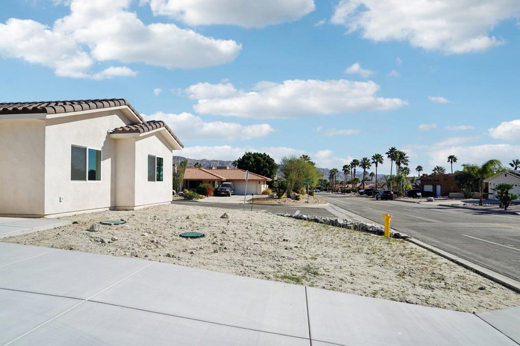 64382 Spyglass Avenue Property Photo 34