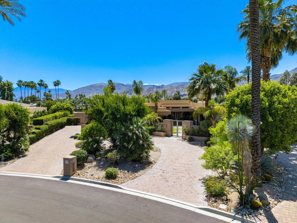 155 Waterford Circle Property Photo 2