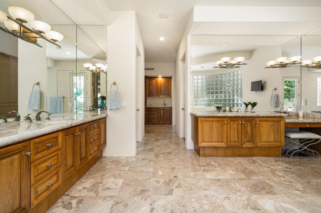 155 Waterford Circle Property Photo 48