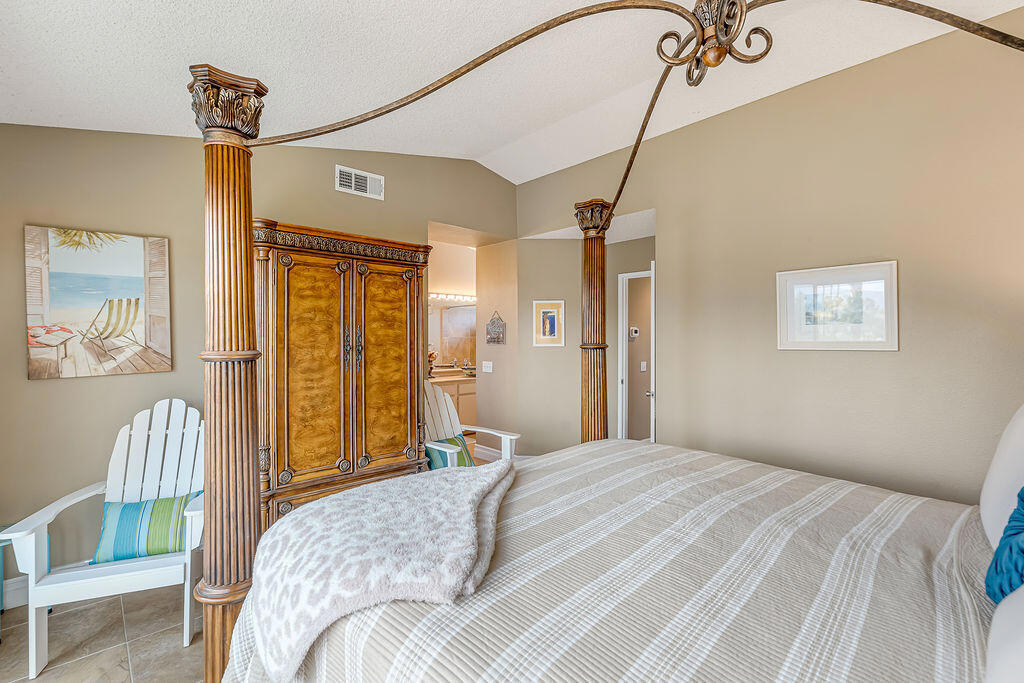 79803 Olympia Fields Property Photo 18
