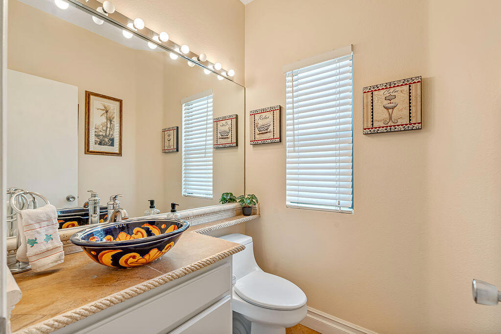 79803 Olympia Fields Property Photo 20