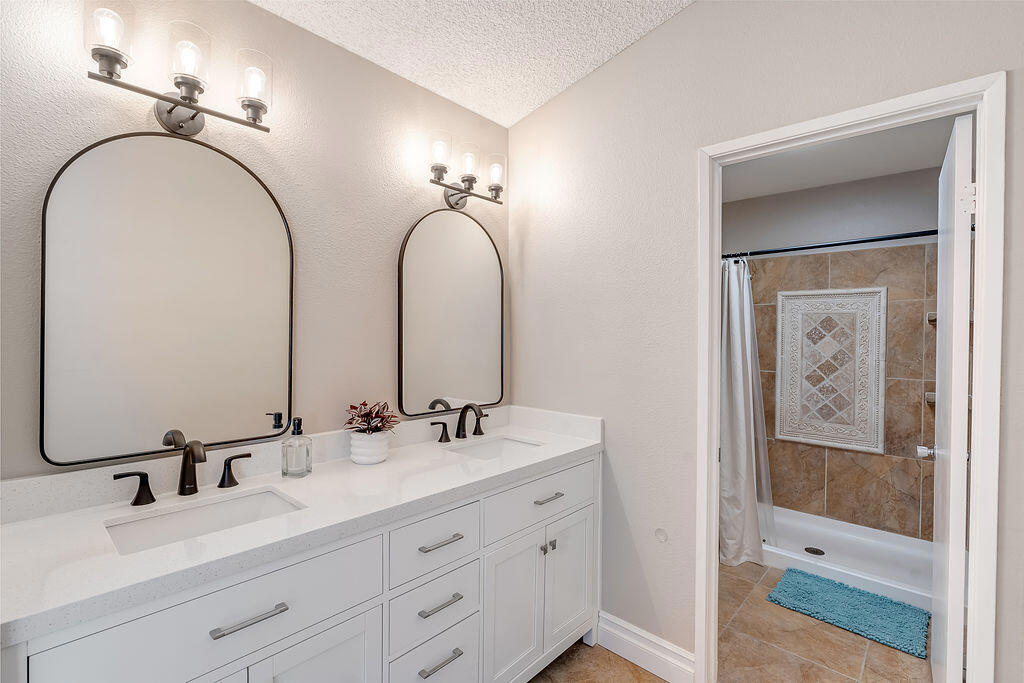 79803 Olympia Fields Property Photo 28