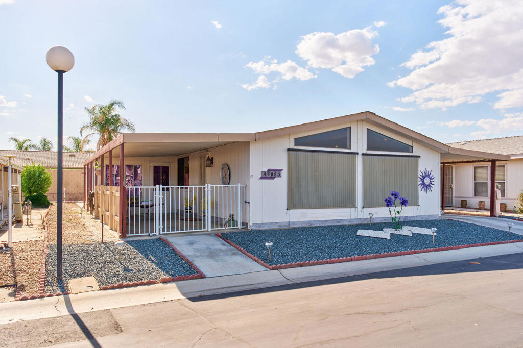 47685 Prado Way Property Photo 3