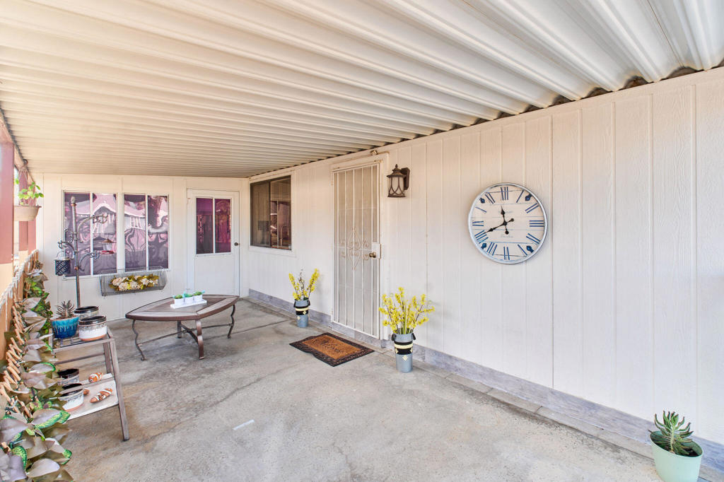 47685 Prado Way Property Photo 8