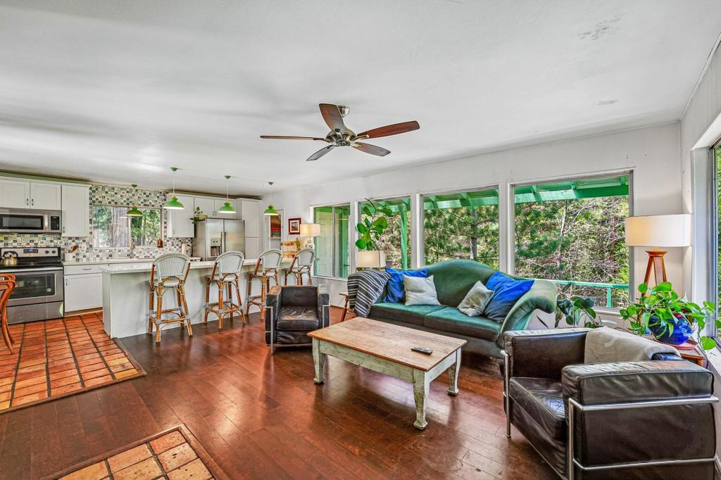 54150 Marian View Drive Property Photo 1